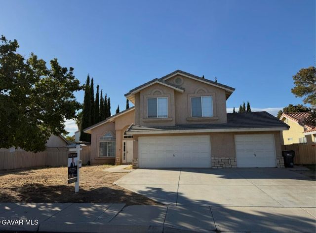 3800 E Avenue S12, Palmdale, CA 93550