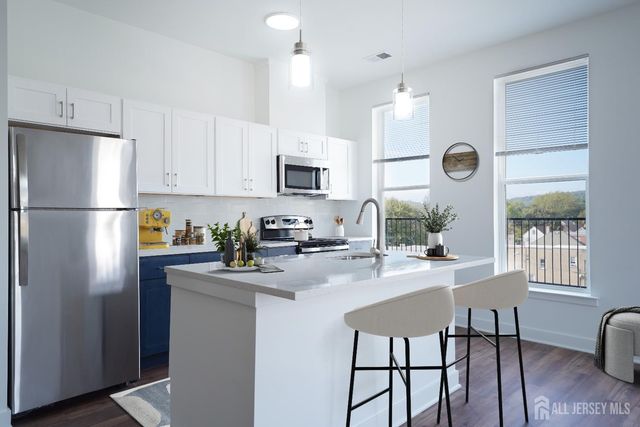 18 West Main Street 407, Bound Brook, NJ 08805