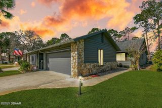 195 Deer Lake Circle, Ormond Beach, FL 32174