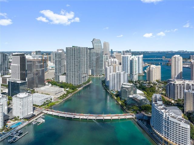 300 Biscayne Boulevard Way 2601E, Miami, FL 33131