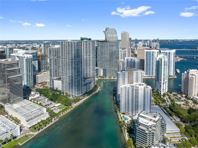300 Biscayne Boulevard Way 2601E, Miami, FL 33131