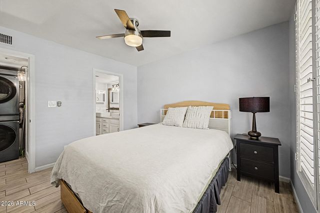 1449 E HIGHLAND Avenue 3, Phoenix, AZ 85014