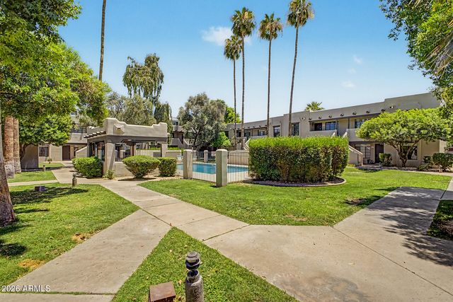 1449 E HIGHLAND Avenue 3, Phoenix, AZ 85014