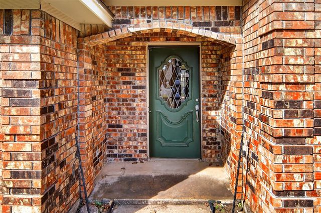 7864 Mahonia Drive, Fort Worth, TX 76133