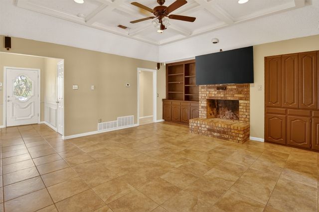 7864 Mahonia Drive, Fort Worth, TX 76133