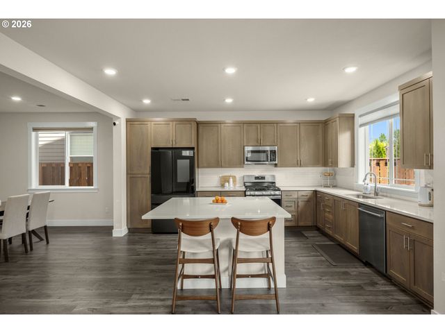 12440 Sw DOUBLETOP Dr, Beaverton, OR 97007