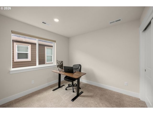 12440 Sw DOUBLETOP Dr, Beaverton, OR 97007