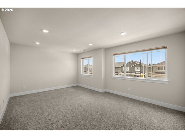 12440 Sw DOUBLETOP Dr, Beaverton, OR 97007
