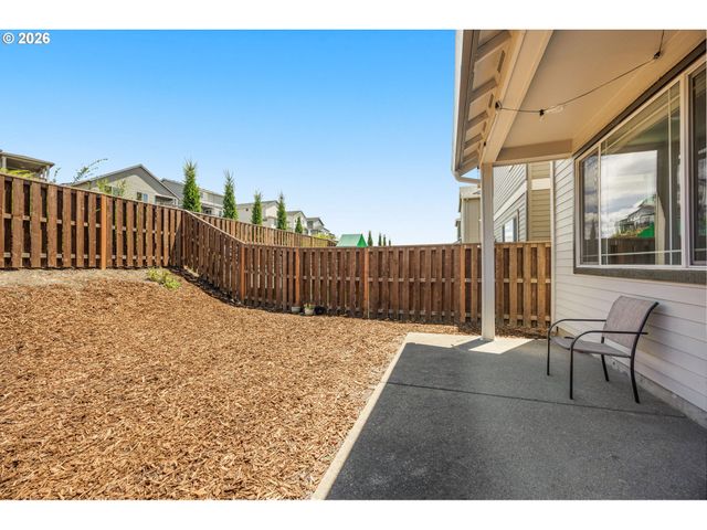 12440 Sw DOUBLETOP Dr, Beaverton, OR 97007