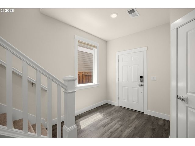 12440 Sw DOUBLETOP Dr, Beaverton, OR 97007