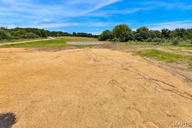 16637 Durango Drive, Warrenton, MO 63383