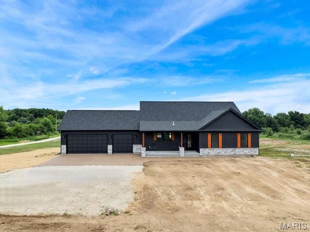 16637 Durango Drive, Warrenton, MO 63383