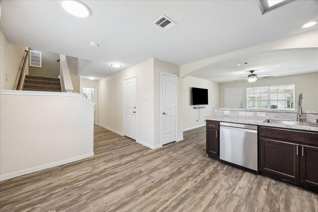 10122 Cobbler Lane, Tomball, TX 77375