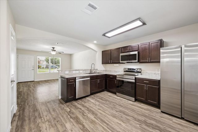 10122 Cobbler Lane, Tomball, TX 77375