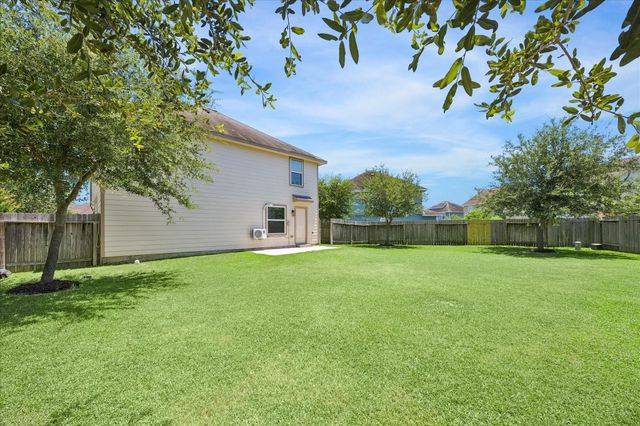 10122 Cobbler Lane, Tomball, TX 77375