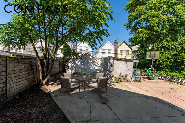 586 E 42nd Street, New York City, NY 11203