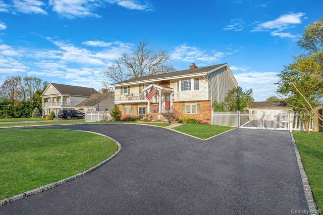 146 Awixa Avenue, Bay Shore, NY 11706
