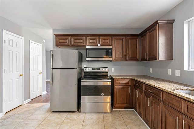 4908 Willow Lane, Austell, GA 30106