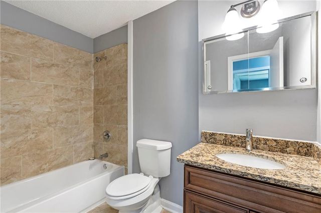 4908 Willow Lane, Austell, GA 30106