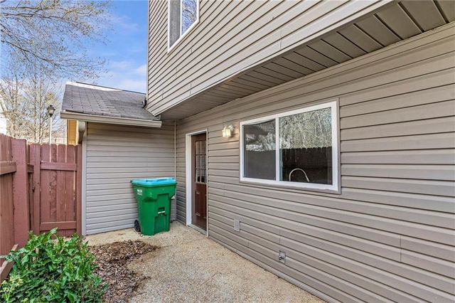 4908 Willow Lane, Austell, GA 30106