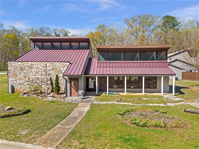 4908 Willow Lane, Austell, GA 30106