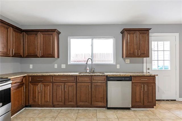 4908 Willow Lane, Austell, GA 30106