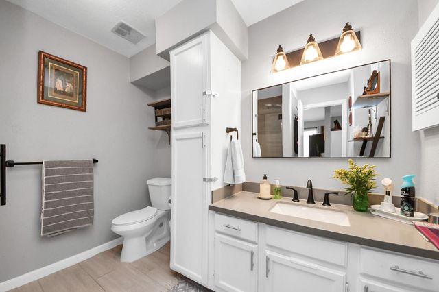 8299 Cambridge Street 1406, Houston, TX 77054