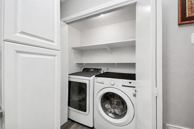 8299 Cambridge Street 1406, Houston, TX 77054