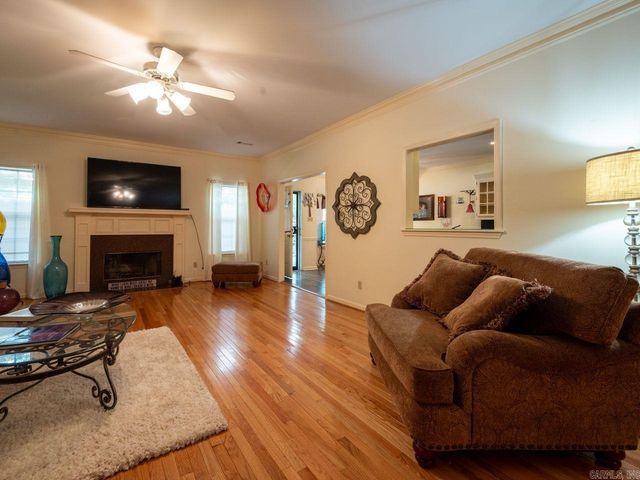 43 Rocky Valley Cove, Little Rock, AR 72212