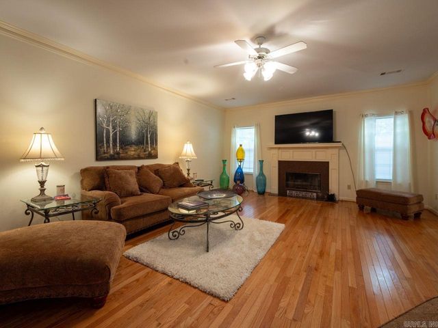 43 Rocky Valley Cove, Little Rock, AR 72212