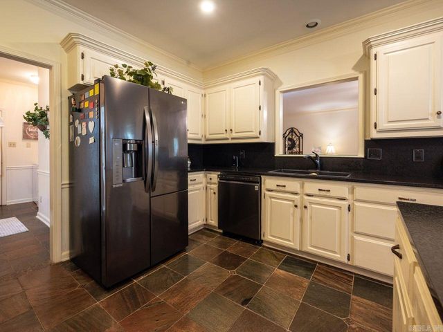 43 Rocky Valley Cove, Little Rock, AR 72212