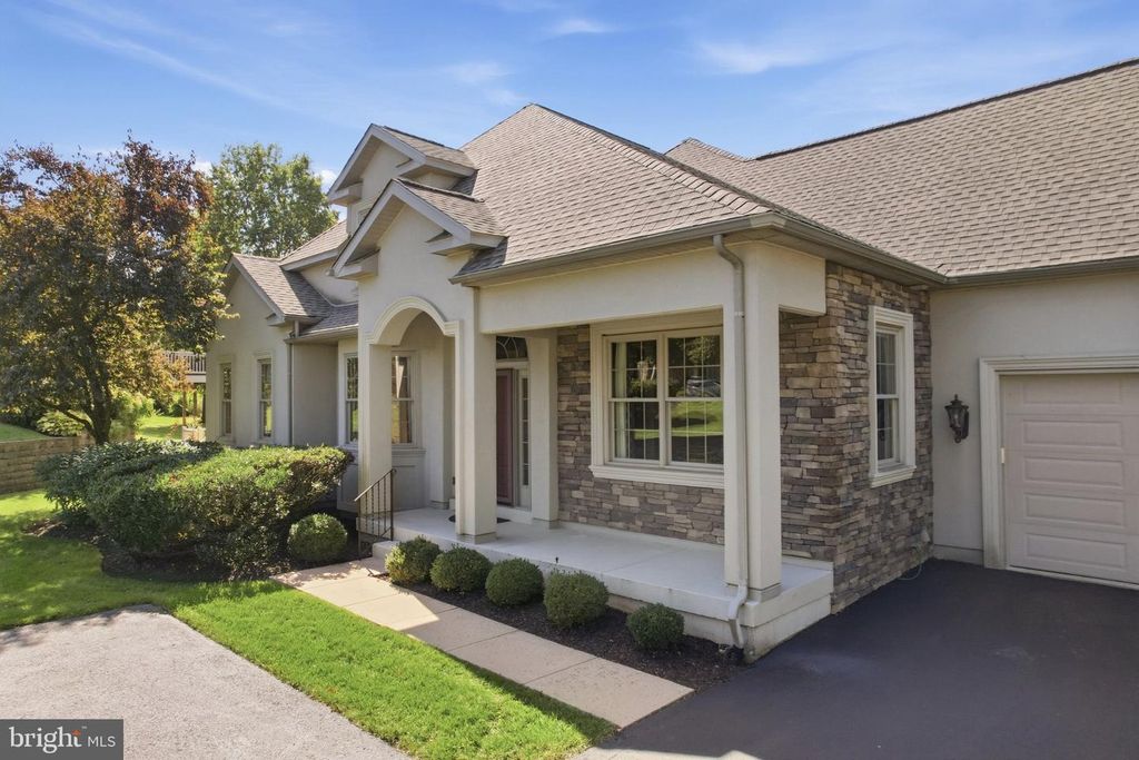 199 COUNTRY CLUB DR, Telford, PA 18969 — photo 3