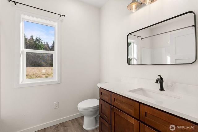 210 West Wishkah Road, Aberdeen, WA 98520