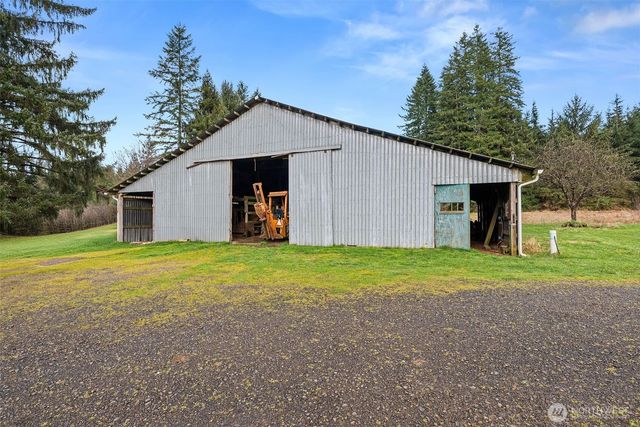 210 West Wishkah Road, Aberdeen, WA 98520
