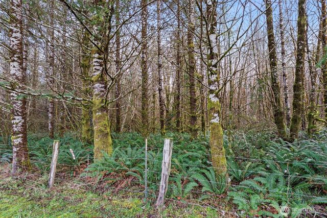 210 West Wishkah Road, Aberdeen, WA 98520