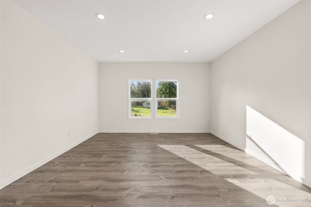 210 West Wishkah Road, Aberdeen, WA 98520