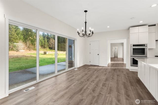 210 West Wishkah Road, Aberdeen, WA 98520