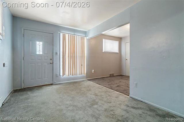 13525 Evergreen Road, Detroit, MI 48223
