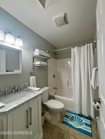 14 Willow Way, Sea Bright, NJ 07760