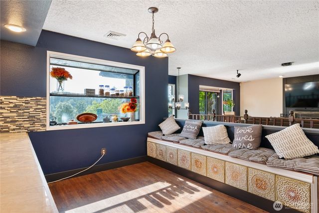 107 Alderwood Lane, Longview, WA 98632
