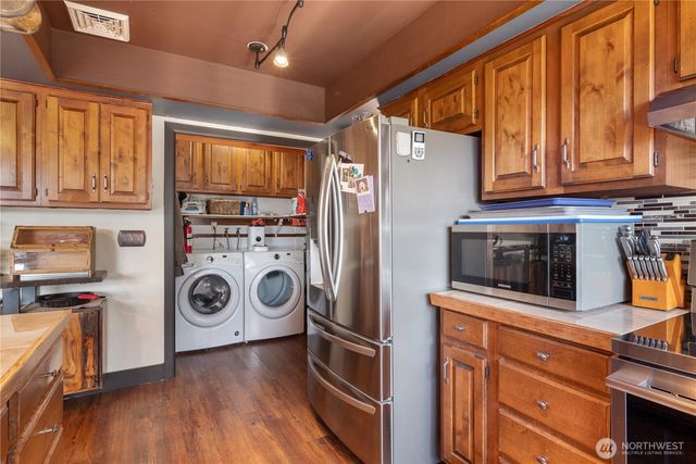 107 Alderwood Lane, Longview, WA 98632