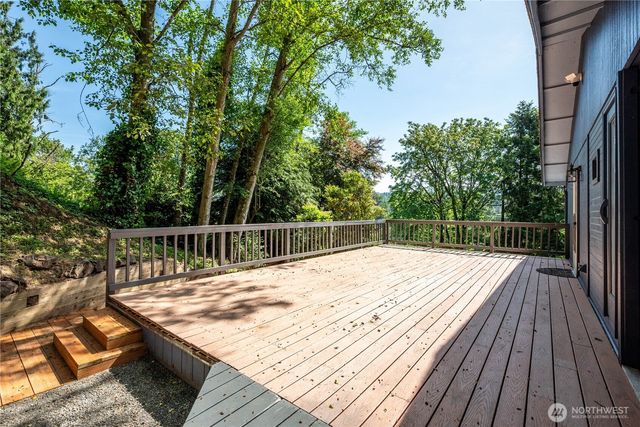107 Alderwood Lane, Longview, WA 98632