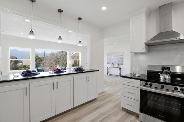 22000 Fortini Road, San Jose, CA 95120