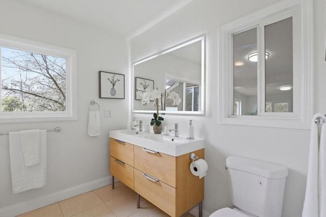 22000 Fortini Road, San Jose, CA 95120