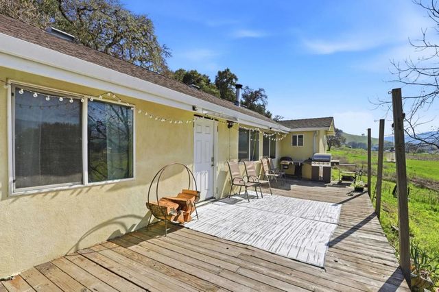 22000 Fortini Road, San Jose, CA 95120