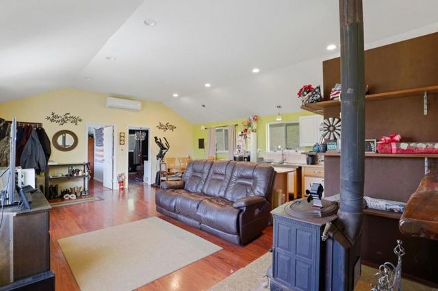 22000 Fortini Road, San Jose, CA 95120