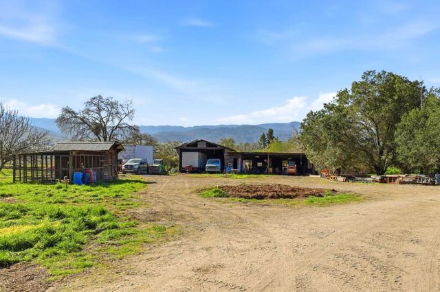 22000 Fortini Road, San Jose, CA 95120