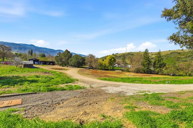 22000 Fortini Road, San Jose, CA 95120