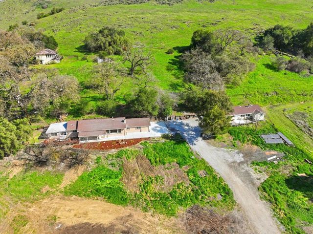 22000 Fortini Road, San Jose, CA 95120