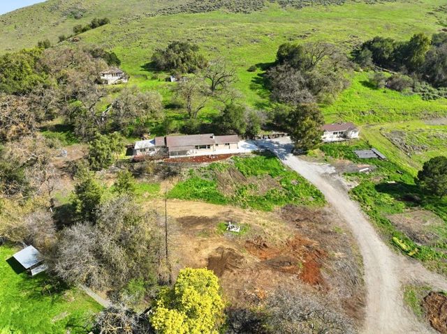 22000 Fortini Road, San Jose, CA 95120